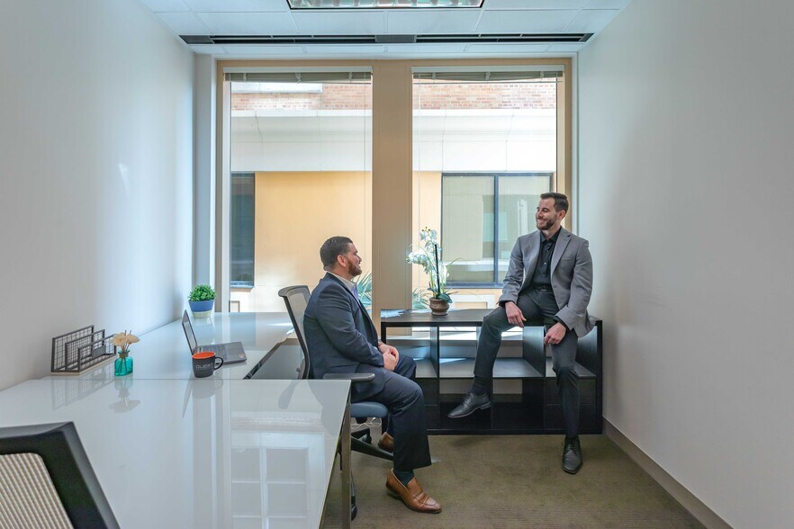 More Photos Of 2525 Ponce de Leon Blvd, Coral Gables Coworking Space