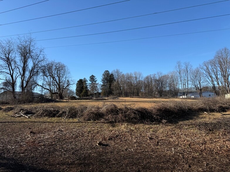 More Photos Of 651 Lincoln St, Oxford Land For Sale