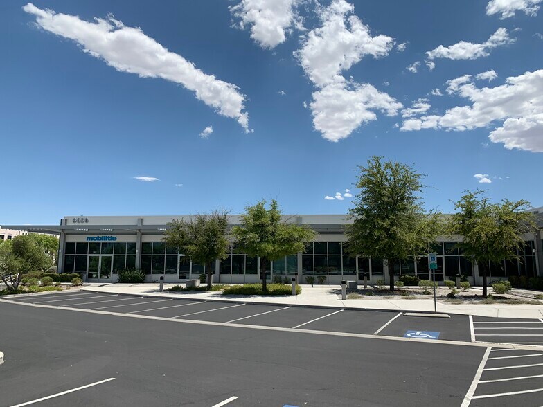 More Photos Of 6650 Via Austi Pky, Las Vegas Office For Lease