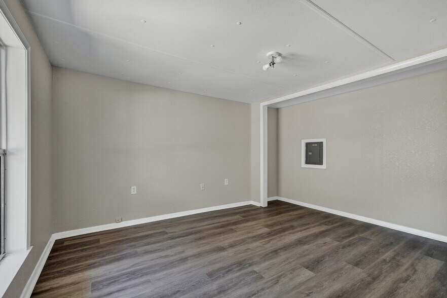 More Photos Of 200 Peggs Pl, Canyon Lake Specialty For Sale