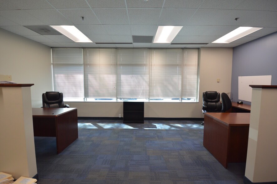 More Photos Of 101 Centreport Dr, Greensboro Office For Lease