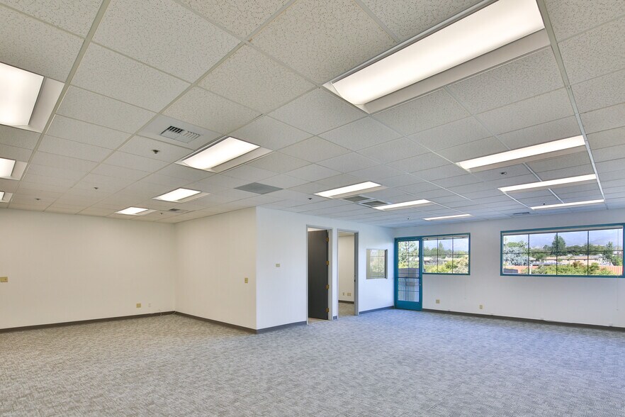 More Photos Of 440 N Mountain Ave, Upland Unknown For Sale