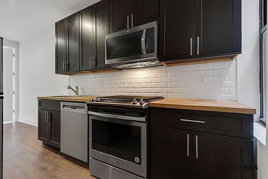 More Photos Of 393 Bleecker St, Brooklyn Apartments For Sale