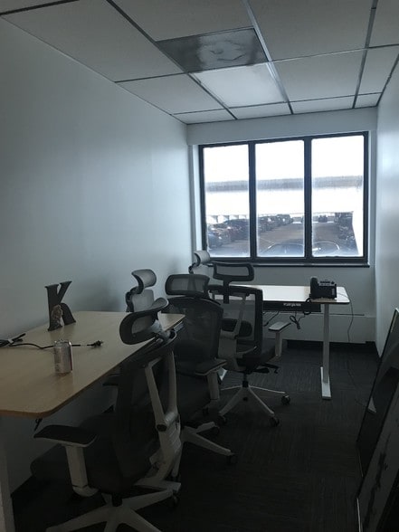 More Photos Of 142 Temple St, New Haven Medical For Sale