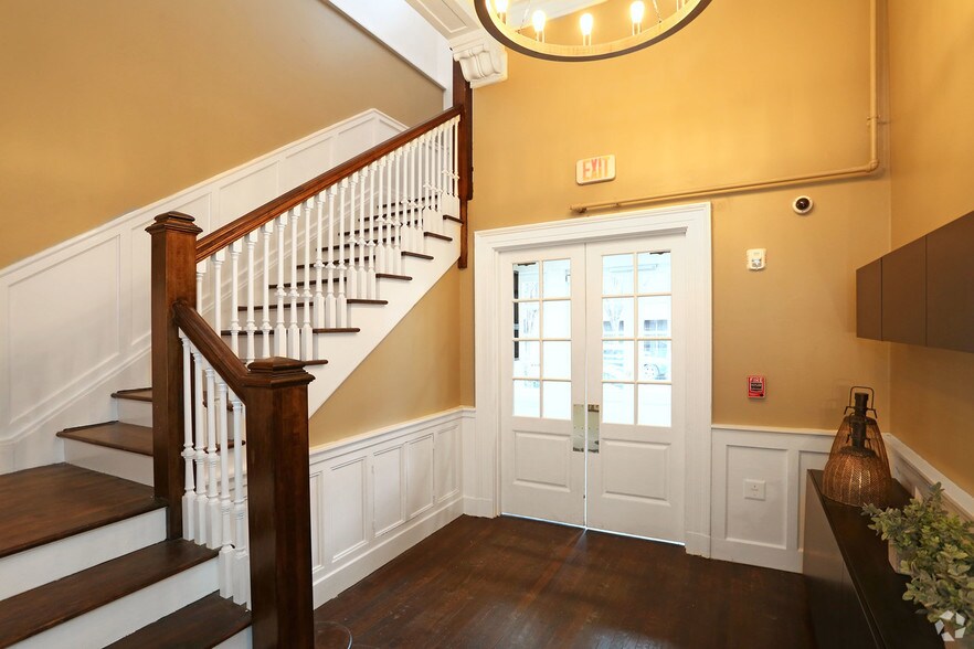 More Photos Of 124 Temple St, New Haven Apartments For Sale