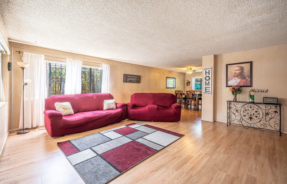 More Photos Of 1745 S Harvard Blvd, Los Angeles Apartments For Sale