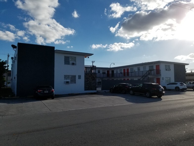 More Photos Of 110 E 10th St, Hialeah Apartments For Sale