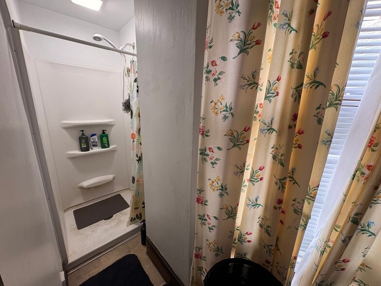 More Photos Of 401 N Salisbury St, West Lafayette Apartments For Sale