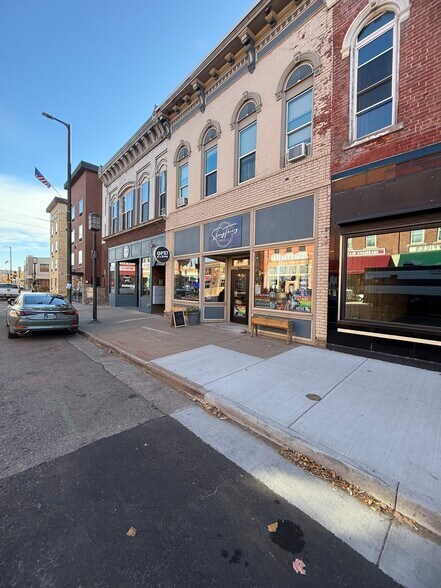 More Photos Of 120 N Bridge St, Chippewa Falls General Retail For Lease
