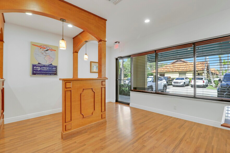 More Photos Of 725 N Hwy A1A, Jupiter Medical For Sale