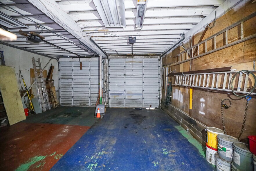 More Photos Of 411 S Jefferson St, Aberdeen Industrial For Sale