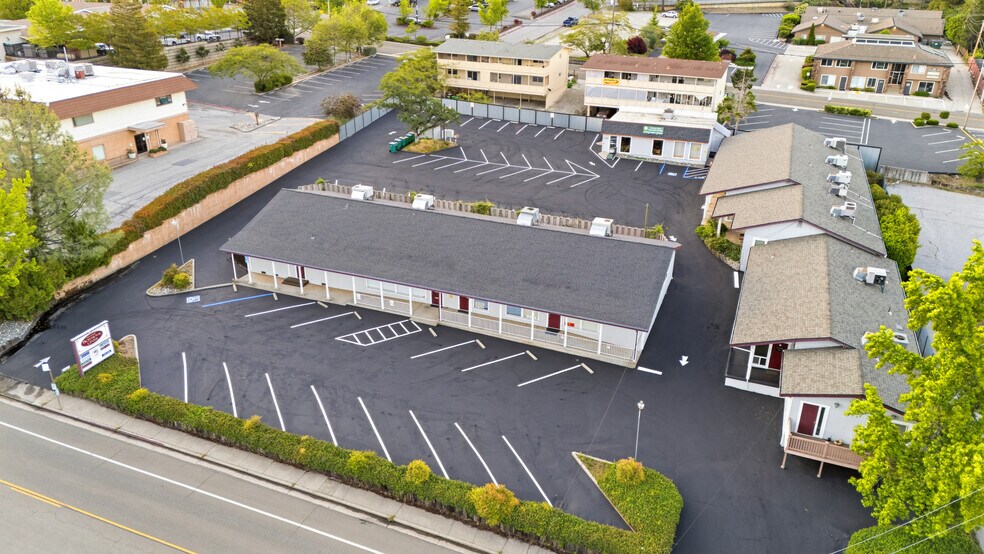 More Photos Of 1097 E Main St, Grass Valley Office For Sale