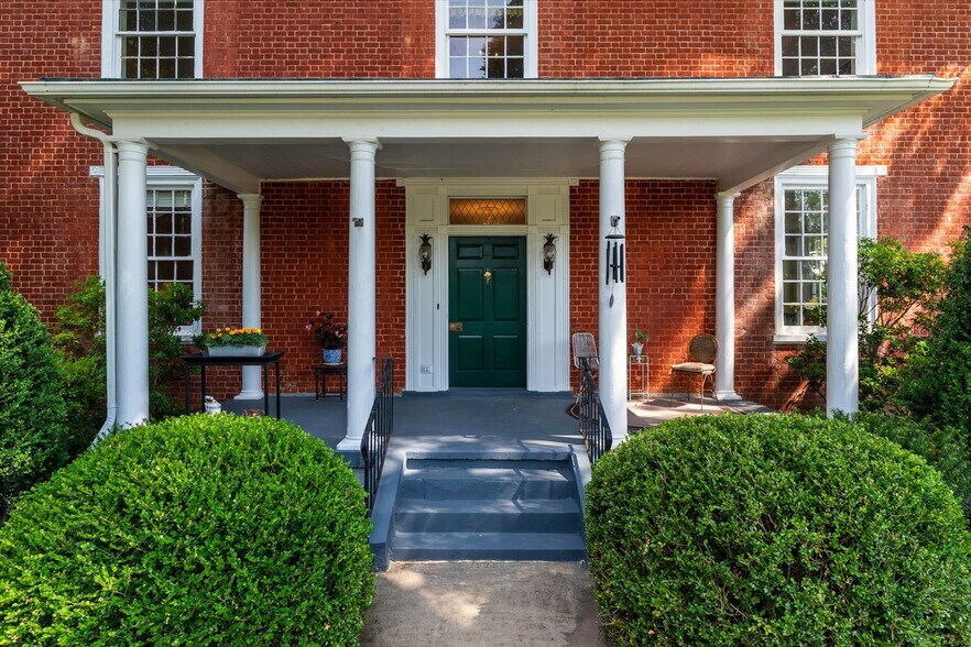 More Photos Of 252 David Bruce Ave, Charlotte Court House Hospitality For Sale