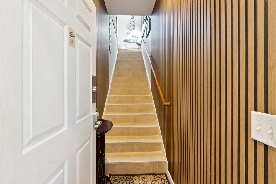 More Photos Of 627 N Fletcher Ave, Fernandina Beach Multifamily For Sale