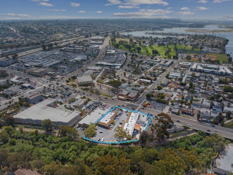 Primary Photo Of 2710 Garnet Ave, San Diego Storefront For Sale