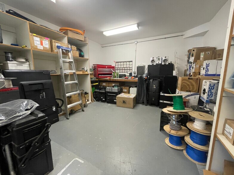 More Photos Of 12448 82nd Ave, Surrey Light Manufacturing For Sale