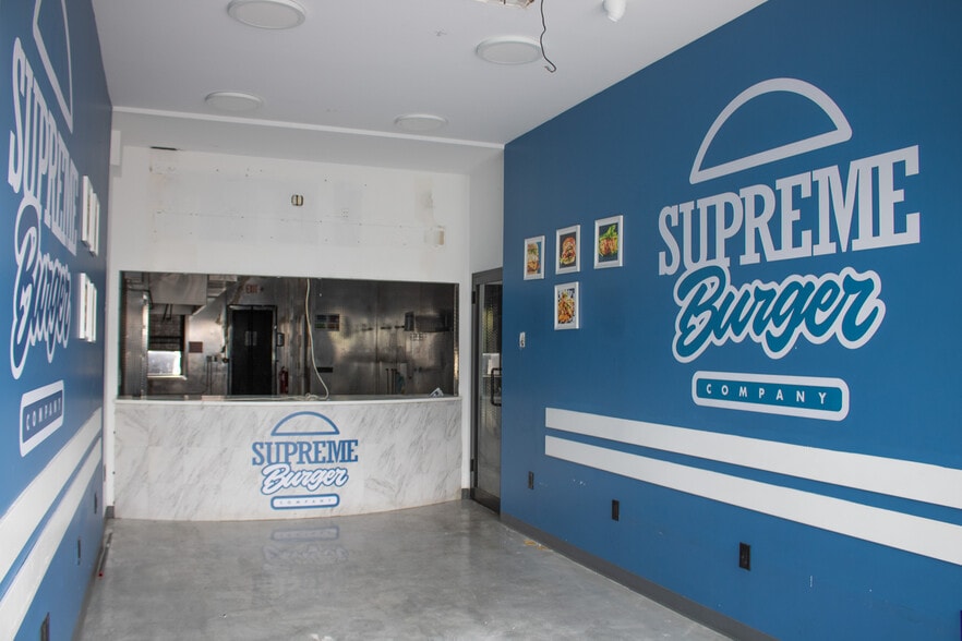 More Photos Of 646 Forest Ave, Staten Island Storefront For Lease
