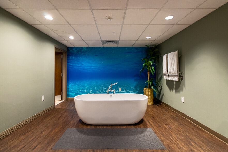 More Photos Of 1288 Veterans Hwy, Levittown Rehabilitation Center For Sale