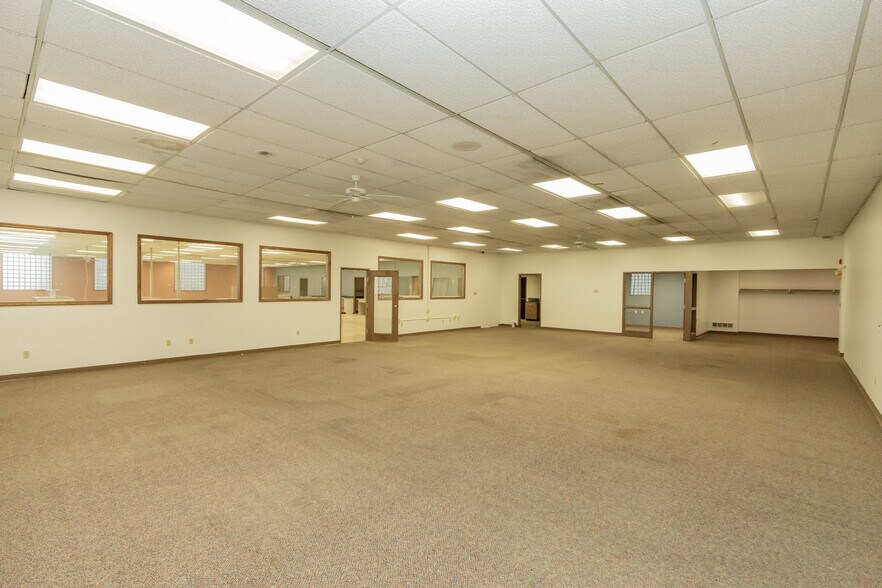 More Photos Of 201 N Jefferson St, Kittanning Medical For Sale