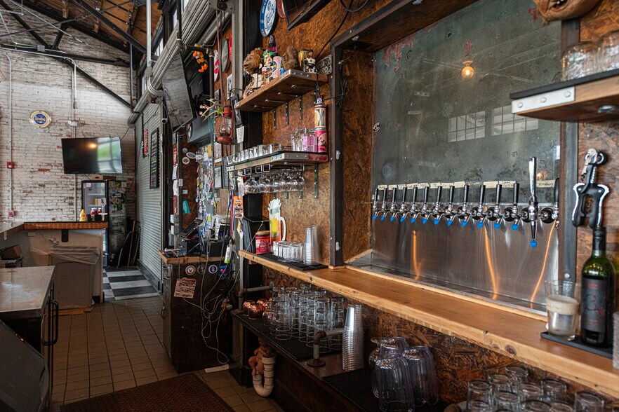 More Photos Of 425 Bridge St, Phoenixville Freestanding For Sale