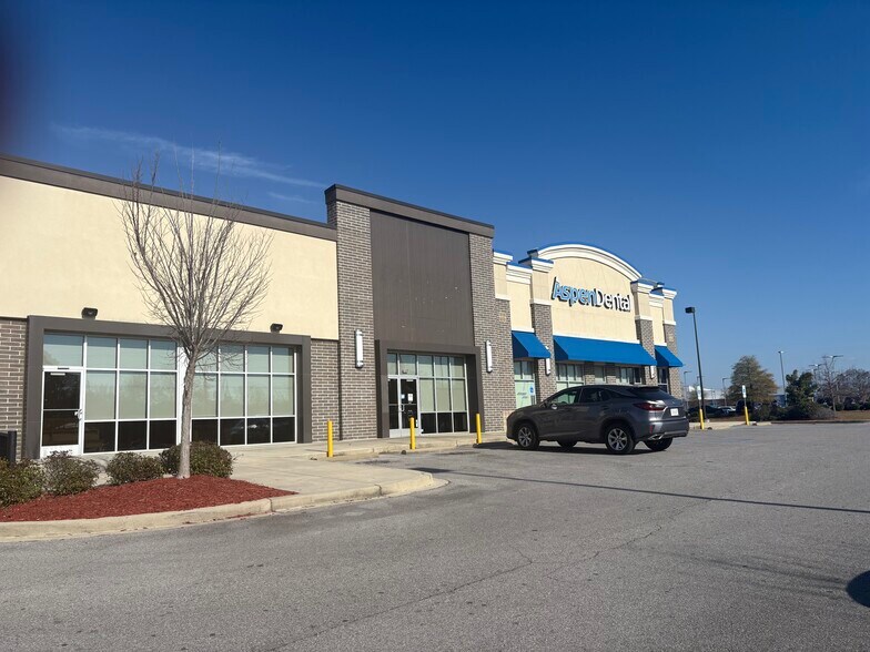 More Photos Of 508 E Meighan Blvd, Gadsden Freestanding For Lease