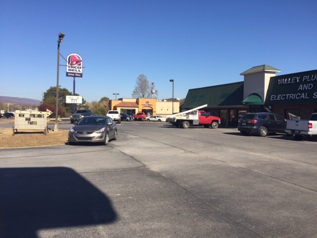 More Photos Of 15044-15050 Rankin Ave, Dunlap Freestanding For Sale