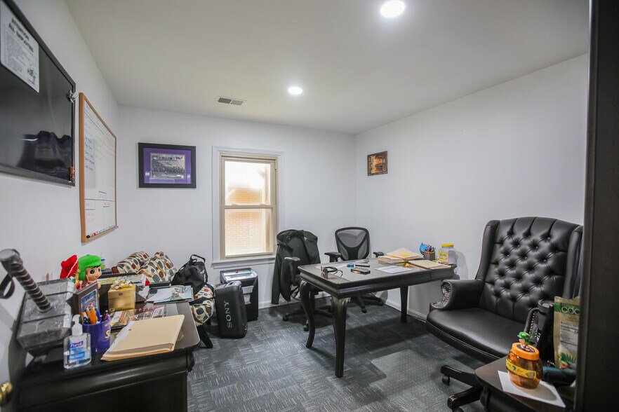 More Photos Of , Rockville Office For Sale