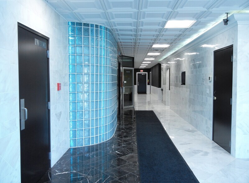 More Photos Of 1406 Fort Crook Rd S, Bellevue Office Residential For Lease