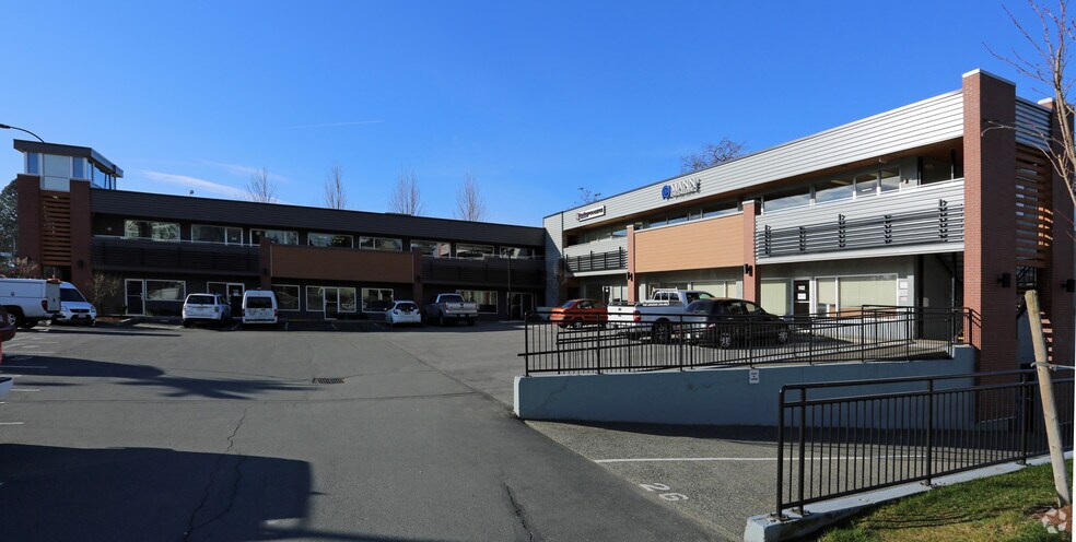 More Photos Of 2780 Veterans Memorial Pky, Langford Office For Lease