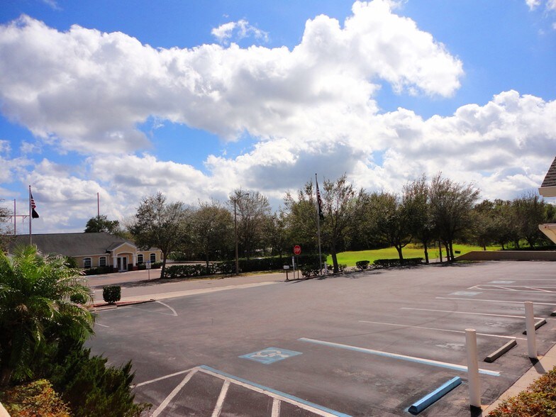 More Photos Of 6937 Medical View Ln, Zephyrhills Medical For Lease
