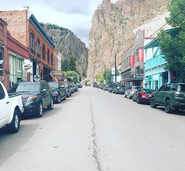 More Photos Of 123 N Main St, Creede Hotel For Sale
