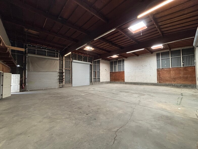 More Photos Of 4711 Paoli Loop Rd, American Canyon Warehouse For Lease