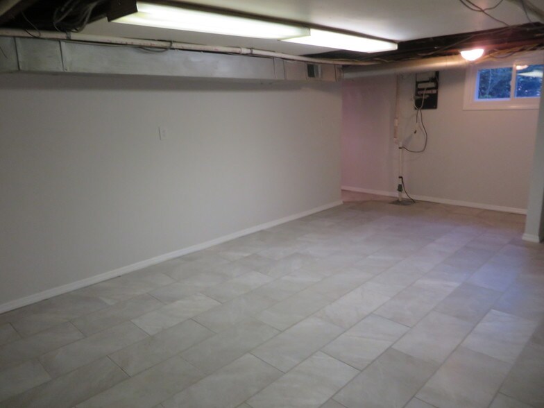 More Photos Of 286 E Main St, Somerville Medical For Lease