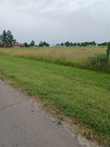 Primary Photo Of Paul Carr Drive, Checotah Land For Sale