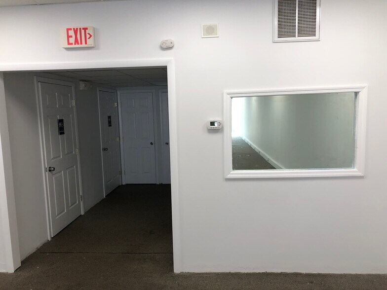 More Photos Of 23 Diamond Spring Rd, Denville Unknown For Lease