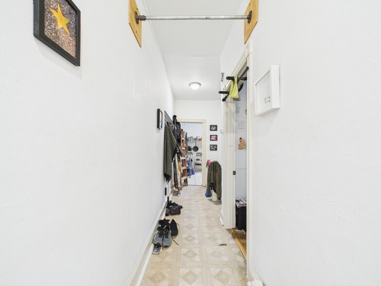 More Photos Of 4714 Woodland Ave, Philadelphia Apartments For Sale