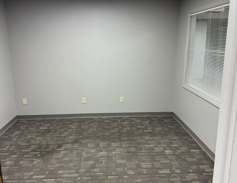 More Photos Of 2501 E President St, Savannah Food Processing For Lease
