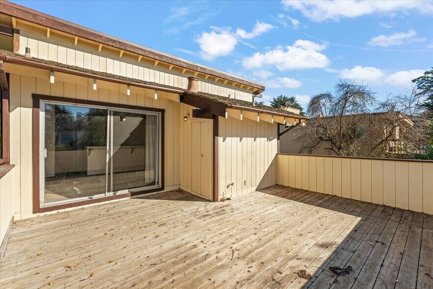 More Photos Of 2122 Penasquitas Dr, Aptos Apartments For Sale