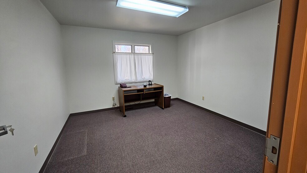 More Photos Of 11 Elm St, Philmont Healthcare For Sale