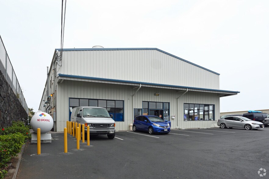 More Photos Of 73-5576 Kauhola St, Kailua Kona Warehouse For Lease