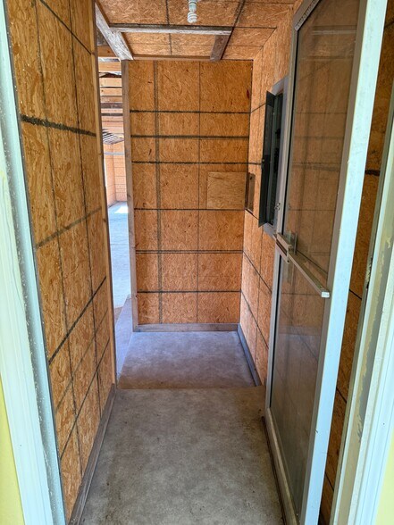 More Photos Of 18 Broadway st, Herrick Flex For Sale