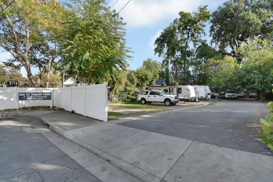 More Photos Of 1675-1683 Oak St, Oroville Manufactured Housing Mobile Home Park For Sale