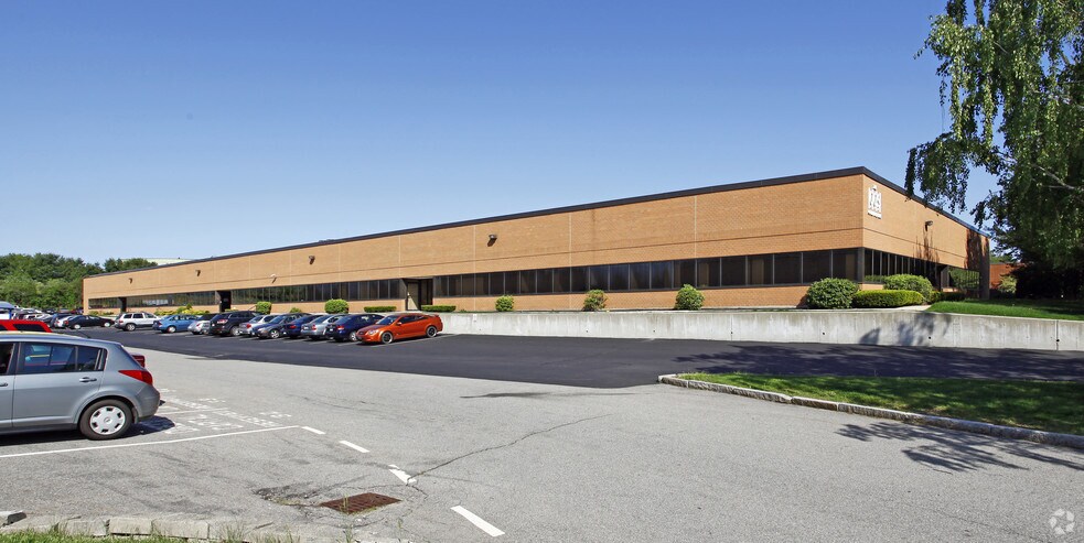 Primary Photo Of 175 Commerce Way, Portsmouth Office For Lease