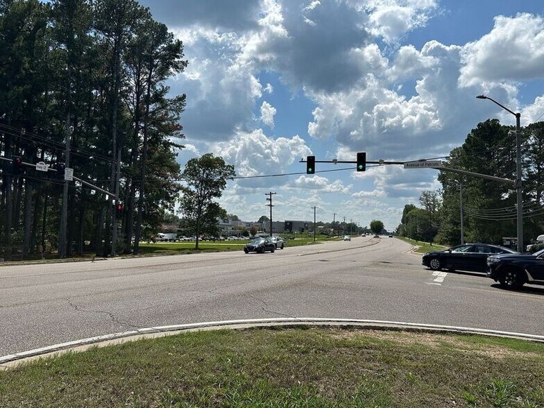 More Photos Of 106 Avenue of Patriots St, Starkville Restaurant For Sale