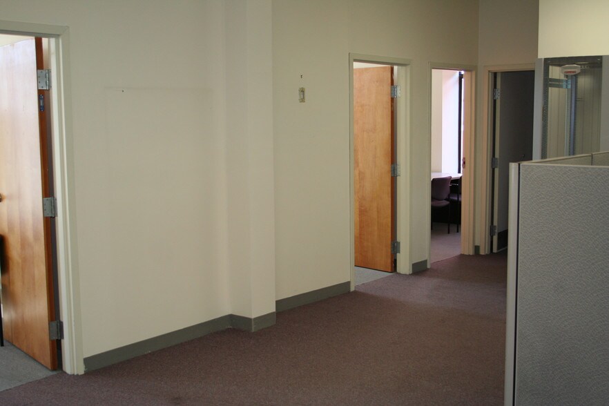 More Photos Of 29-39 Main St, Nashua Office For Sale