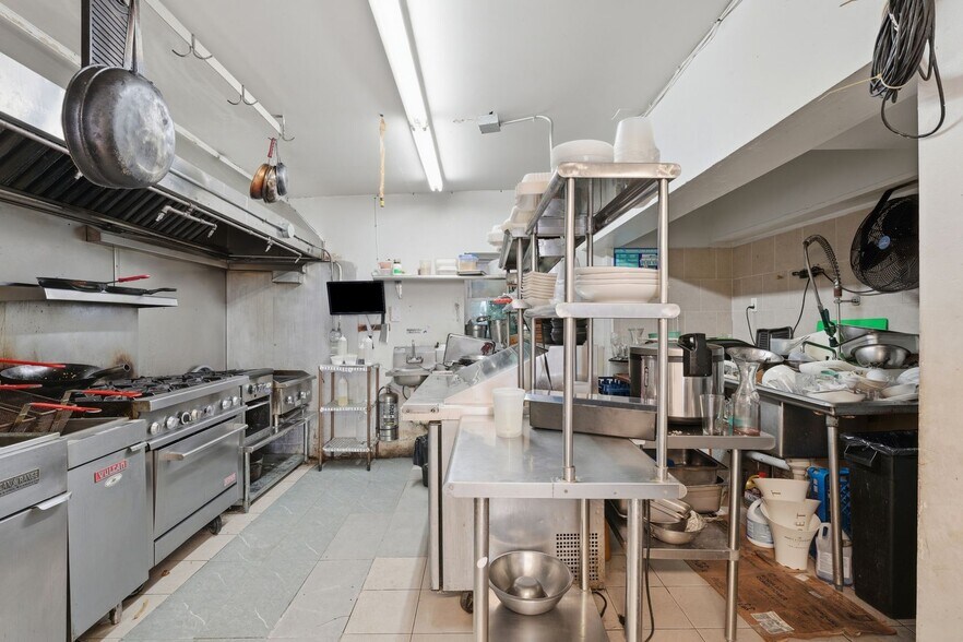 More Photos Of 35 Moonachie Rd, Moonachie Storefront Retail Residential For Sale