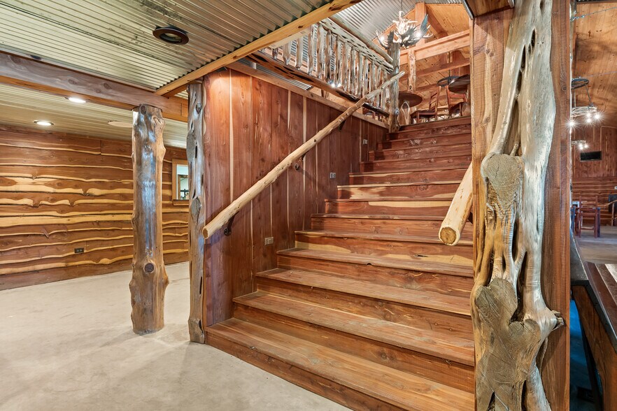 More Photos Of 2692 Highway 105 W, Navasota Sports And Entertainment For Sale