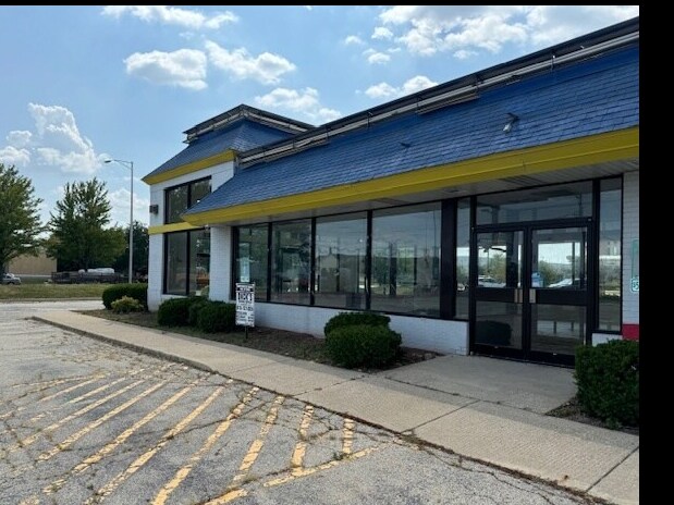 More Photos Of 2625 Rock Creek Blvd, Joliet Fast Food For Sale