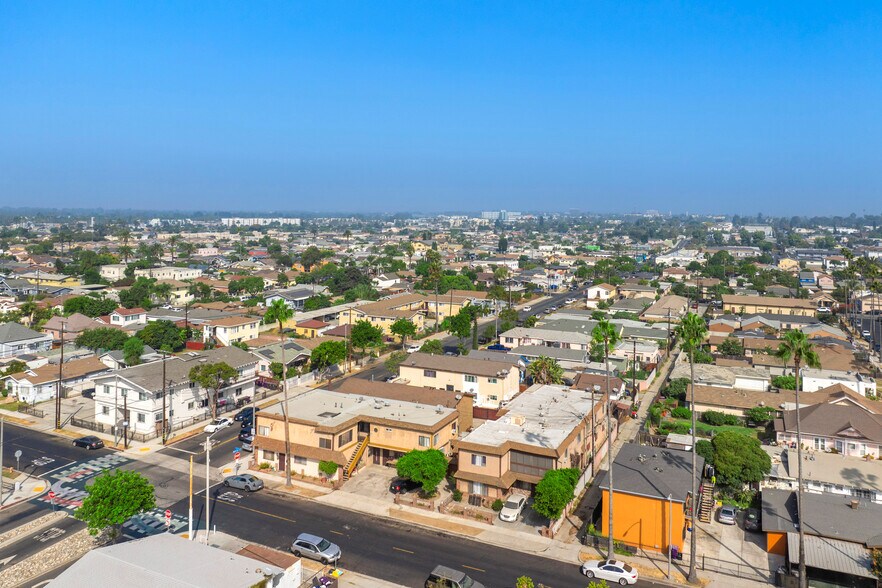 More Photos Of 1001 E 20th St, Long Beach Apartments For Sale
