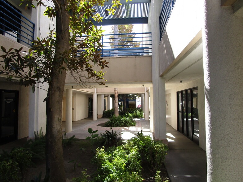 More Photos Of 1430 E Cooley Dr, Colton Loft Creative Space For Lease